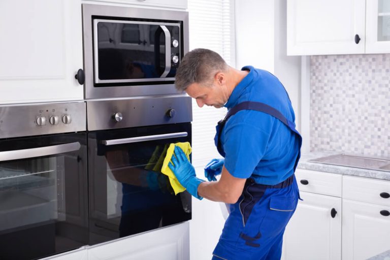Kitchen cleaning